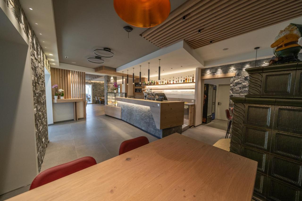 Hotel Tre Pini Danta Екстериор снимка