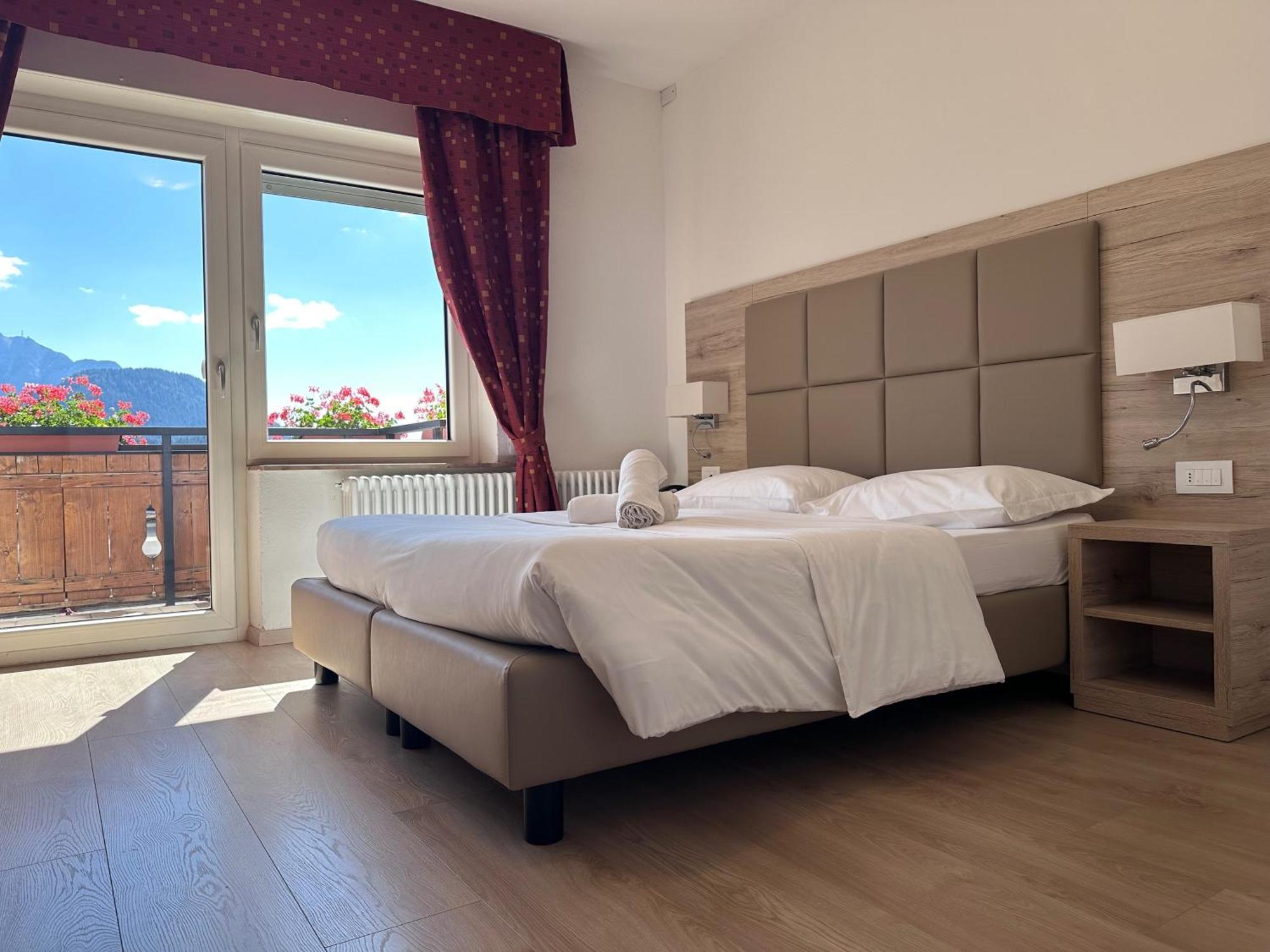 Hotel Tre Pini Danta Екстериор снимка