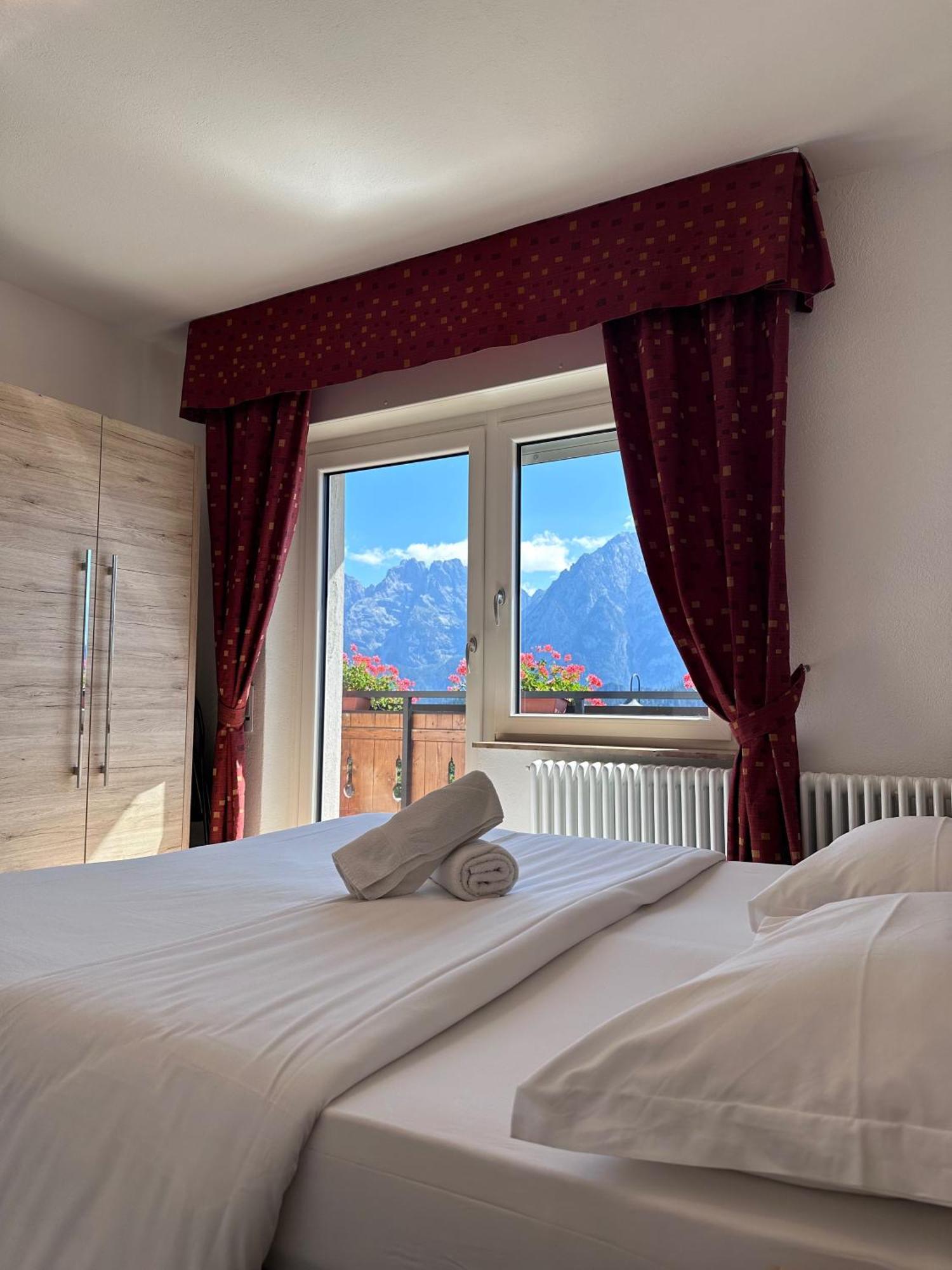 Hotel Tre Pini Danta Екстериор снимка